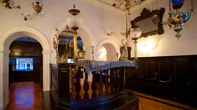 Dubrovnik-Synagogue-2